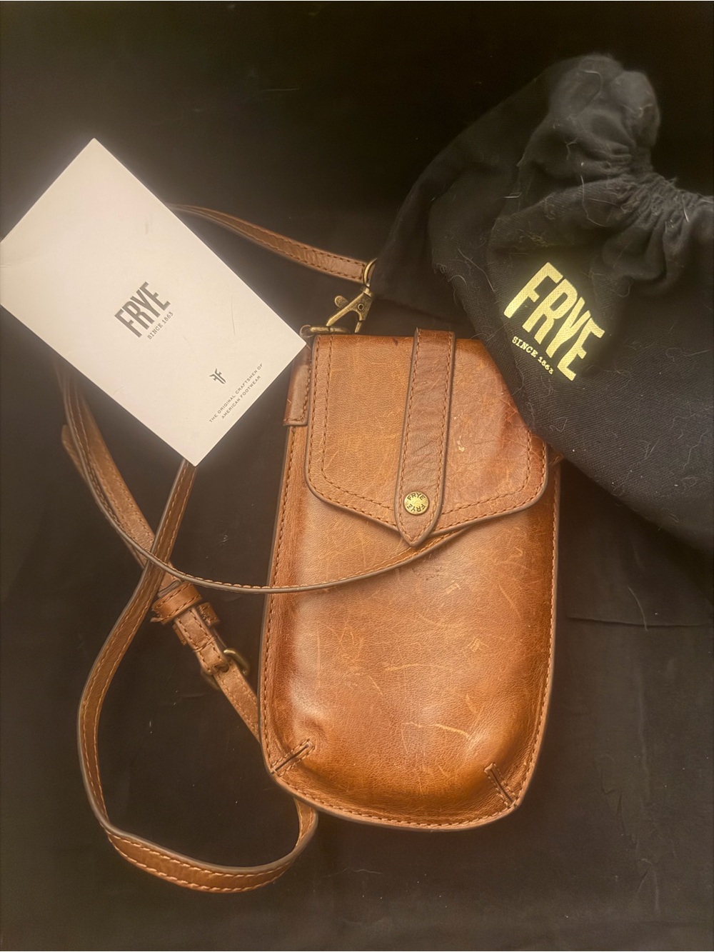 FRYE 💯 Distressed Leather phone/card case OTC “Melissa Bag.”
